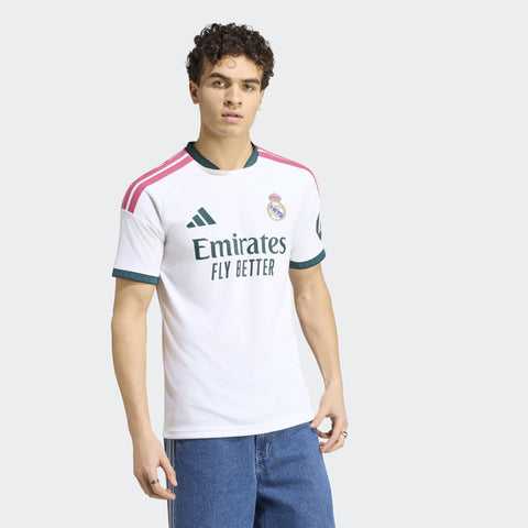 26 Real Madrid Home Replica Jersey - Soccer90