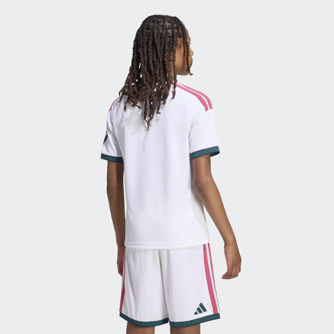 26 Real Madrid Youth Home Replica Jersey - Soccer90