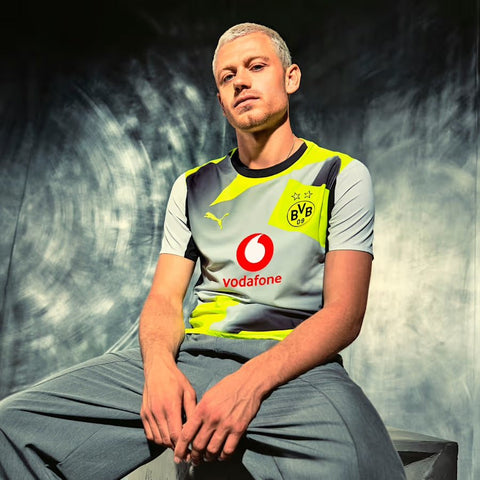 Borussia Dortmund Replica Away 25/26 - Soccer90