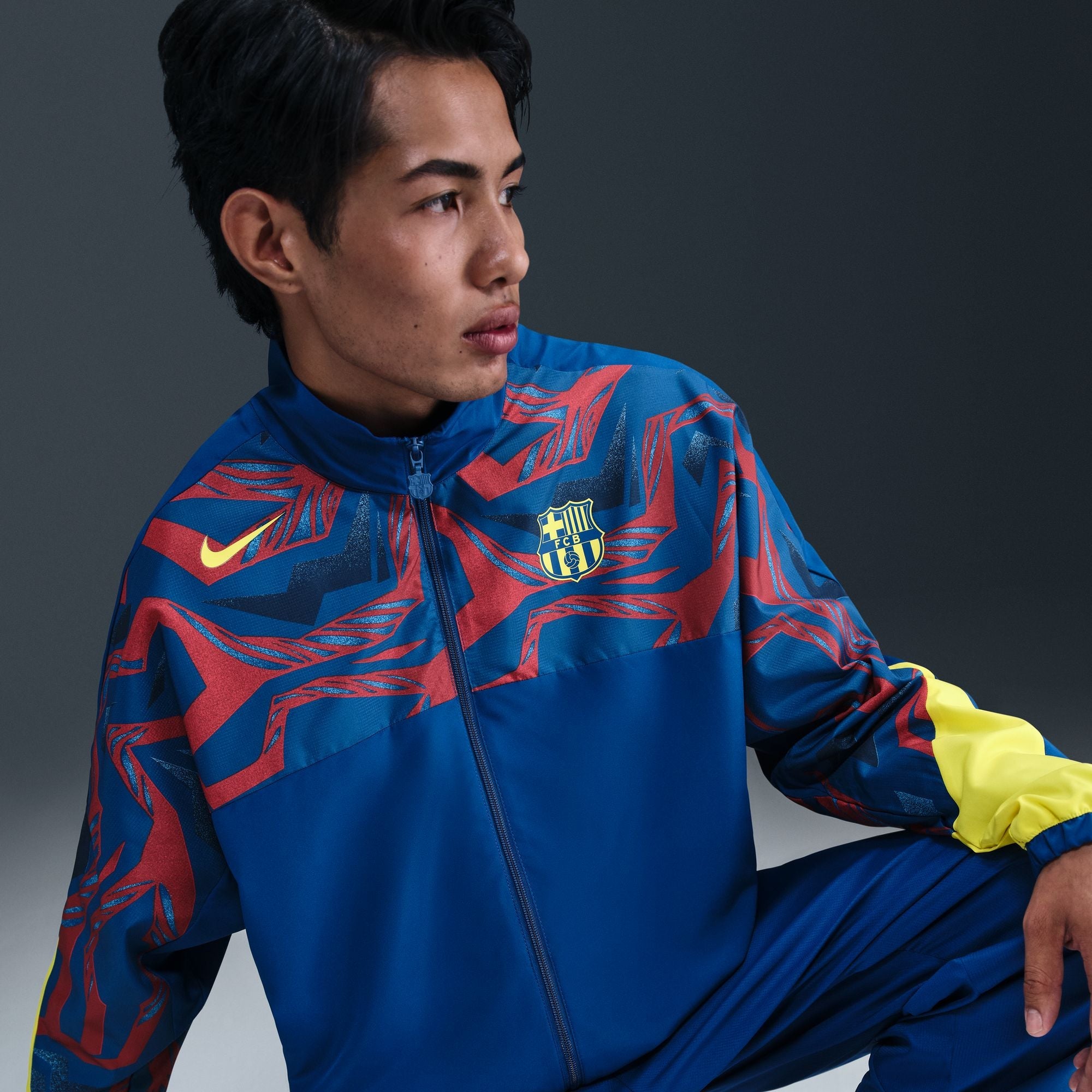 FC Barcelona Starting 5 SE Men's Nike Soccer Woven Jacket – Soccer90