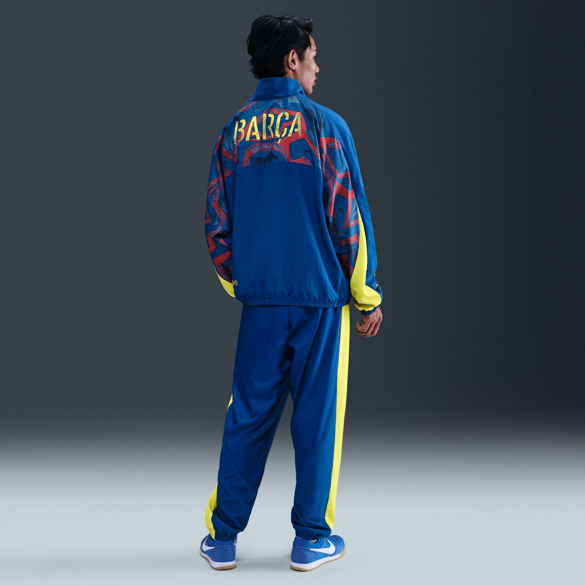 FC Barcelona Starting 5 SE Men's Nike Soccer Woven Jacket – Soccer90