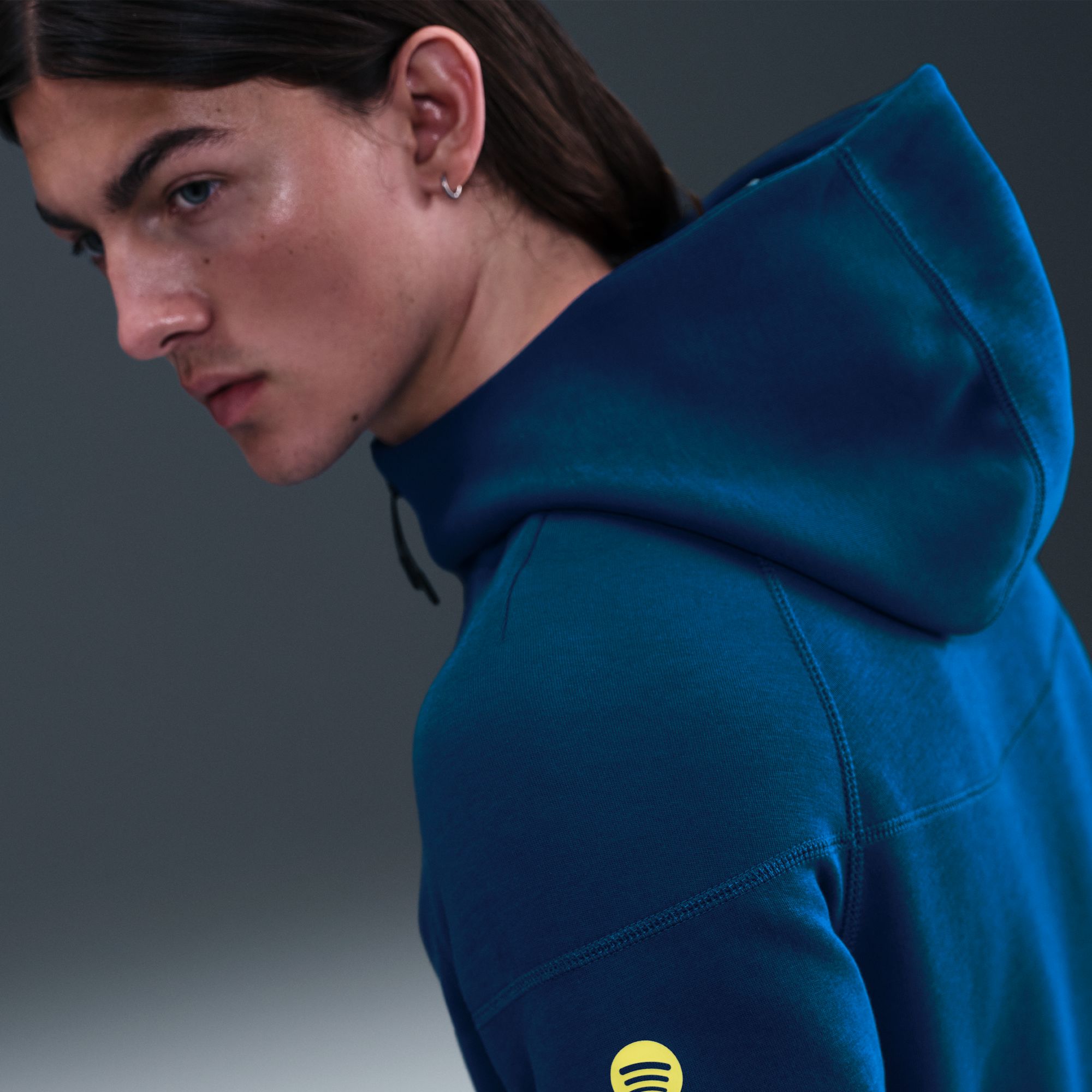 FC Barcelona Tech Fleece SE Men's Nike Soccer Full-Zip Hoodie