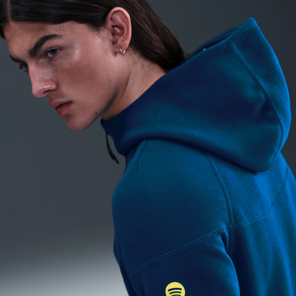 FC Barcelona Tech Fleece SE Men's Nike Soccer Full - Zip Hoodie - Soccer90