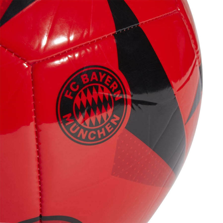 FC Bayern Home Club Ball - Soccer90