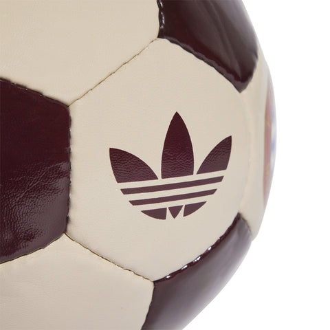 FC Bayern Third Club Ball - Soccer90