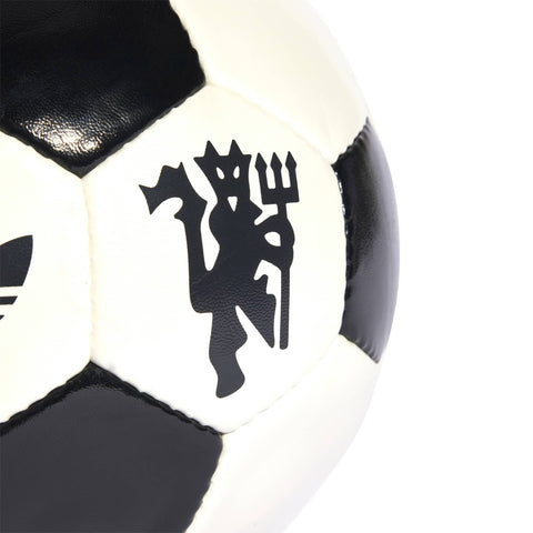 Manchester United Third Club Ball - Soccer90