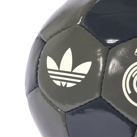 Real Madrid Away Club Ball - Soccer90