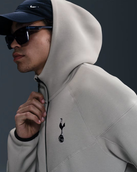 Tottenham Hotspur Tech Windrunner Men's Nike Soccer Fleece Full - Zip Hoodie - Soccer90