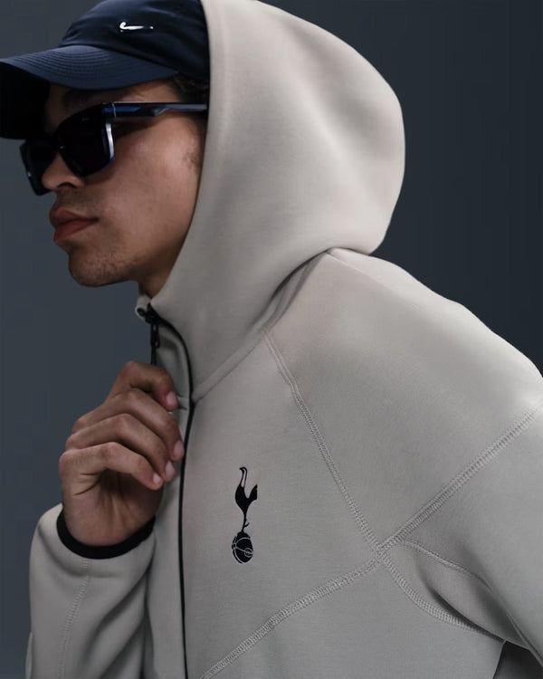 Tottenham Hotspur Tech Windrunner Men's Nike Soccer Fleece Full - Zip Hoodie - Soccer90