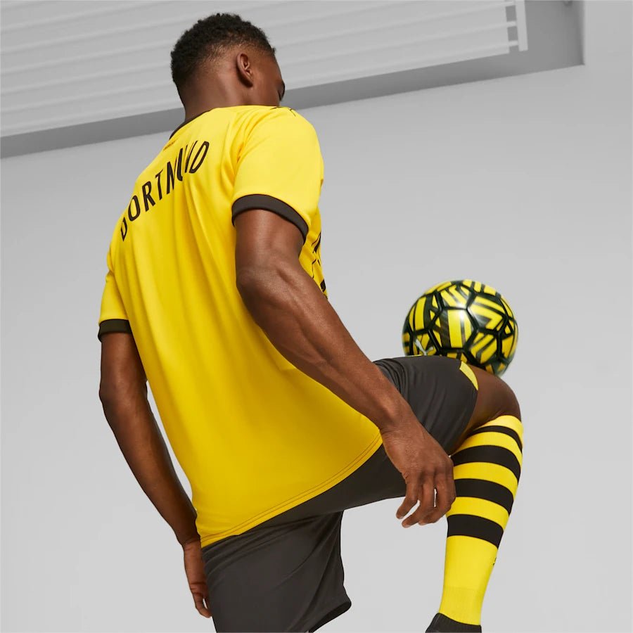 SABITZER #20 Borussia Dortmund Home Jersey 2023/24
