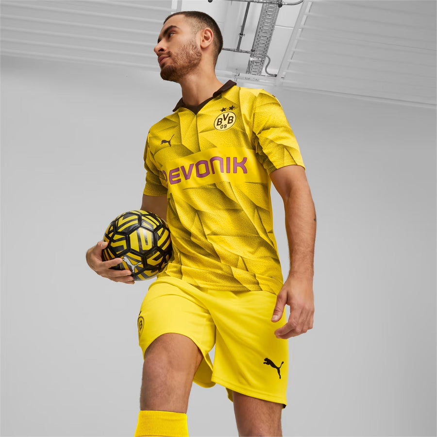 Borussia Dortmund 2023-24 GK 3 Kit