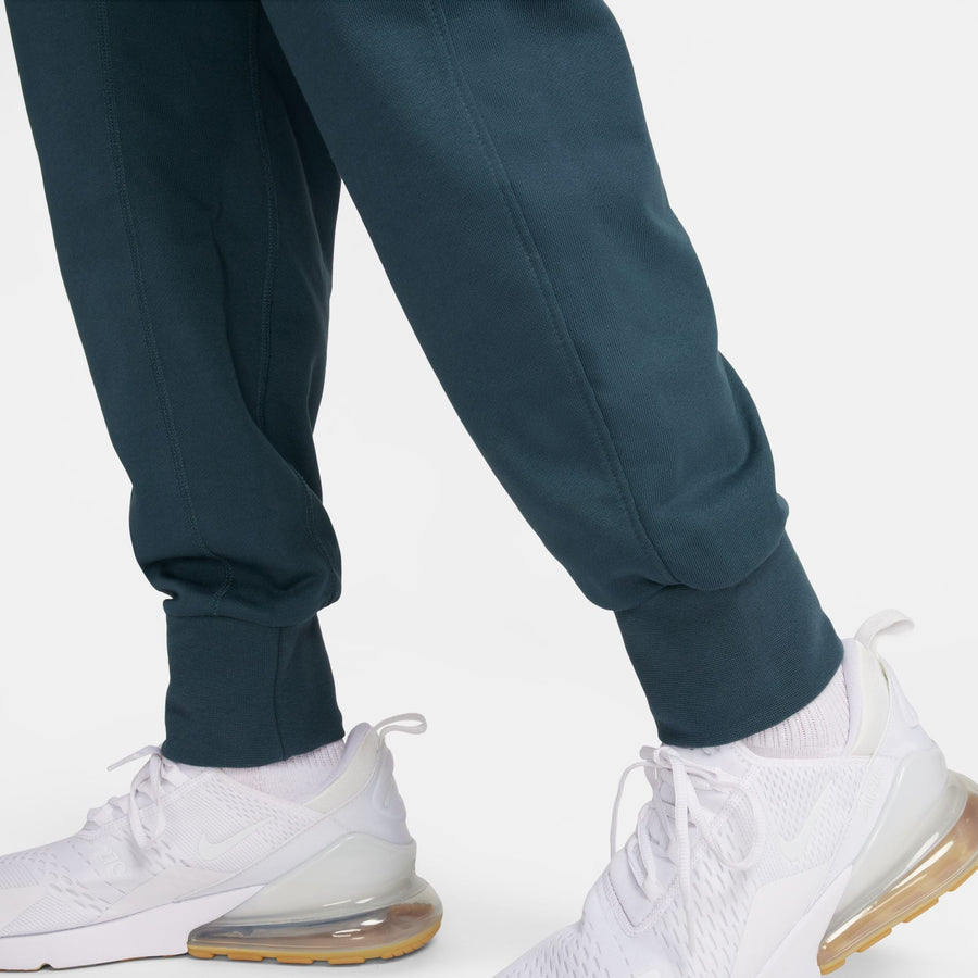 Nike Standard Issue Men's Dri-FIT Soccer Pants - Soccer90