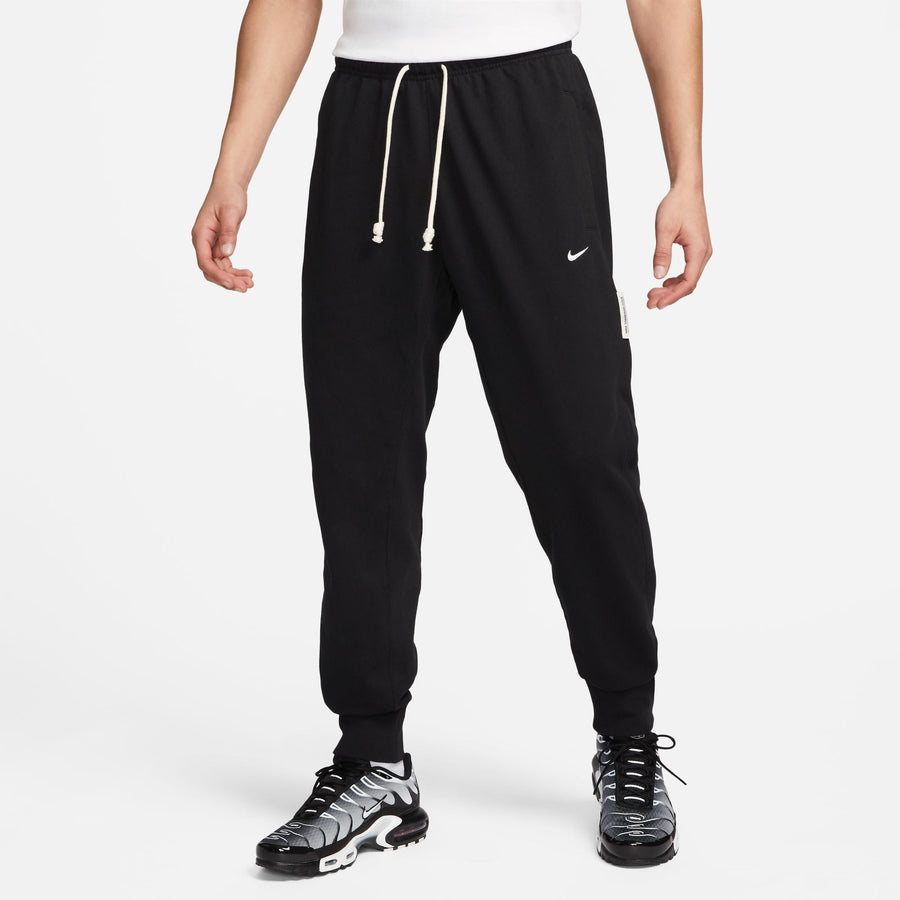 Nike Standard Issue Men's Dri-FIT Soccer Pants - Soccer90